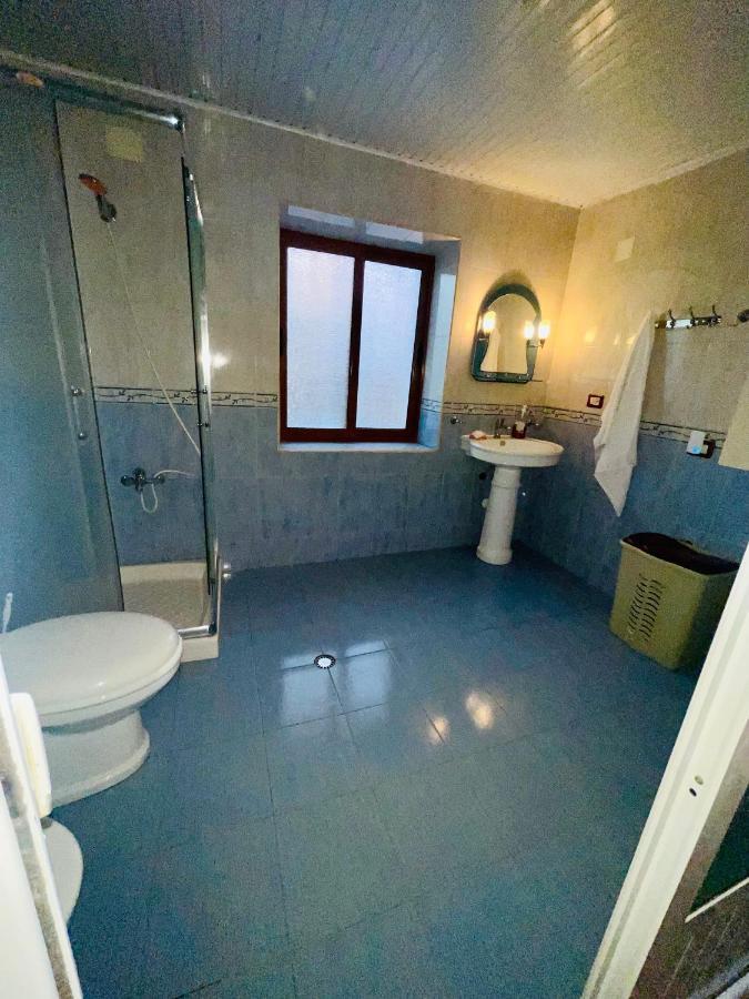 Nena'S Dashe House Берат Экстерьер фото
